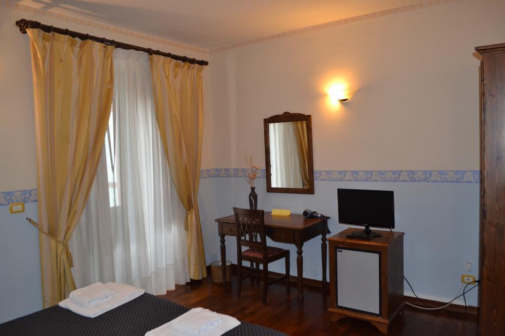 Stesicorea Palace Catane Chambre photo